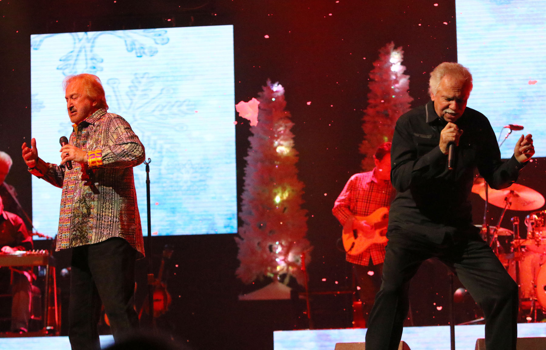 Oak Ridge Boys Christmas Show